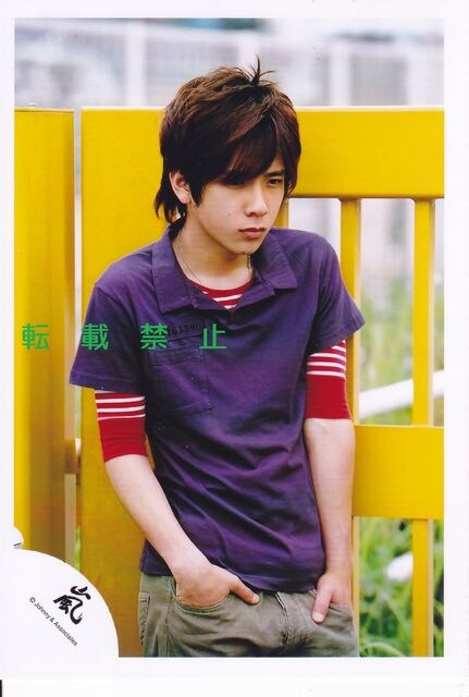 嵐 公式 いざッ Nowツアー パンフ撮影 二宮和也 嵐ロゴ 新品 中古のオークション モバオク
